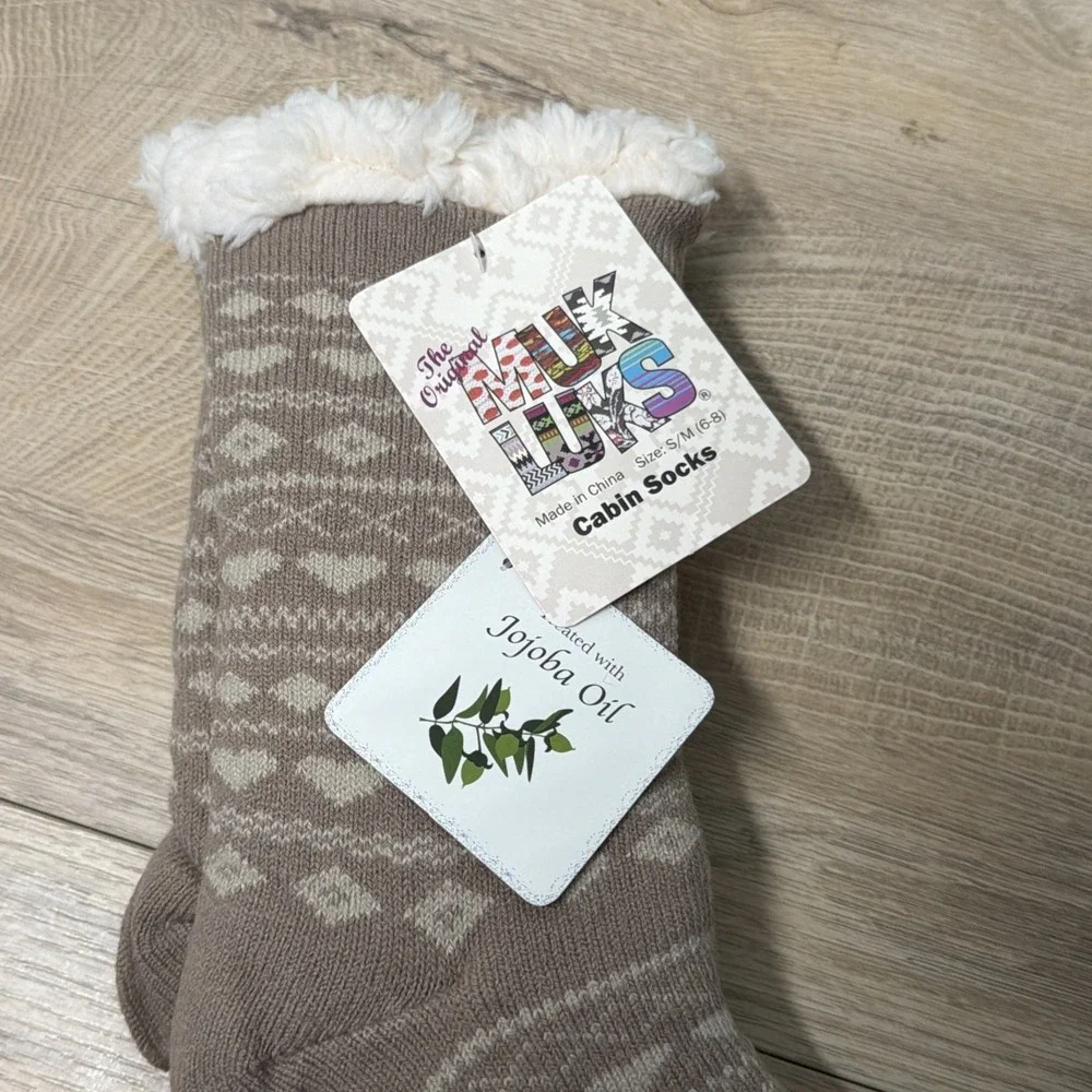 MUK LUKS Womens Cabin Socks Size S/M Fair Isle Jojoba Infused Faux Fur Lined NWT